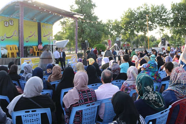 جشنواره کوتکوتو در حاشیه استخر برگزار شد